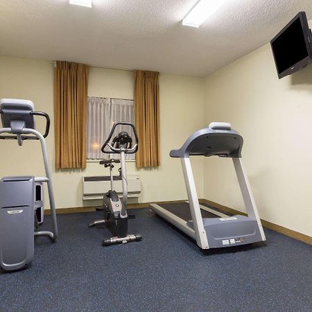Days Inn By Wyndham Colorado Springs Airport Экстерьер фото
