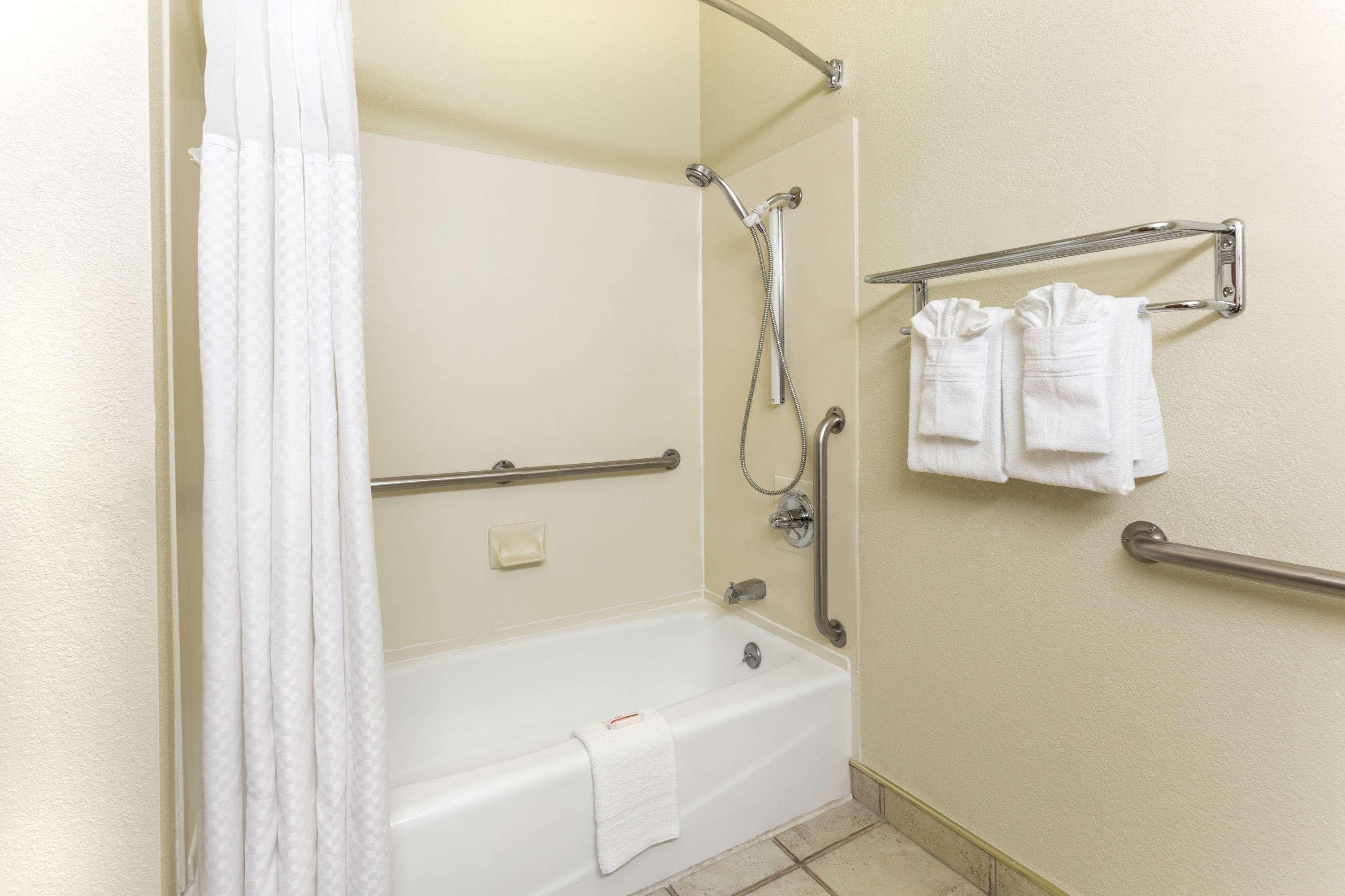 Days Inn By Wyndham Colorado Springs Airport Номер фото