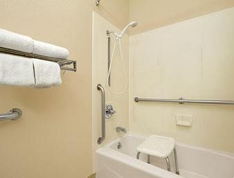 Days Inn By Wyndham Colorado Springs Airport Экстерьер фото